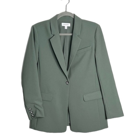 Nordstrom Relaxed Fit Blazer Single Button. New with tags! - Picture 3 of 11